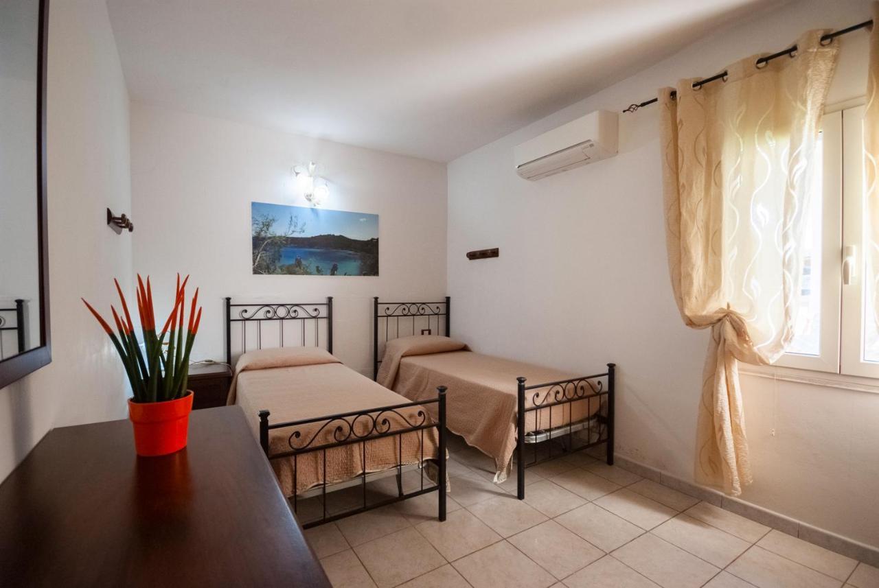 Appartamenti L'Arcipelago مارينا دي كامبو المظهر الخارجي الصورة